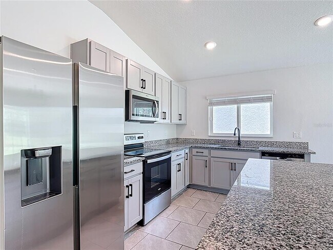 Building Photo - 2836 Sanctuary Dr