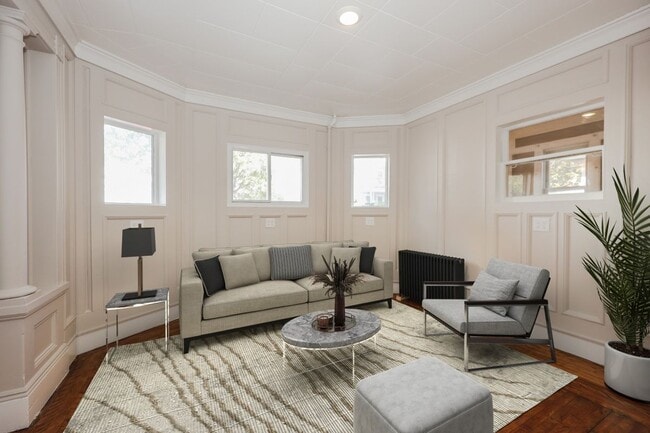 Building Photo - 107 Arlington St