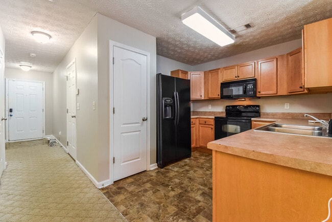 Building Photo - Fantastic 3bd/2.5ba home! Let yourself in!