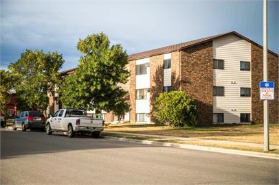 Interior Photo - ND1 - Pheasant Run