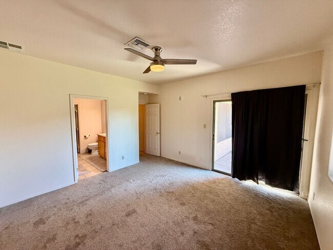 Building Photo - 11785 Calle Gaudi