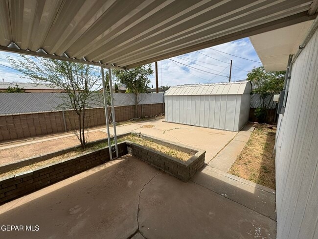 Building Photo - 5704 Miami Ct