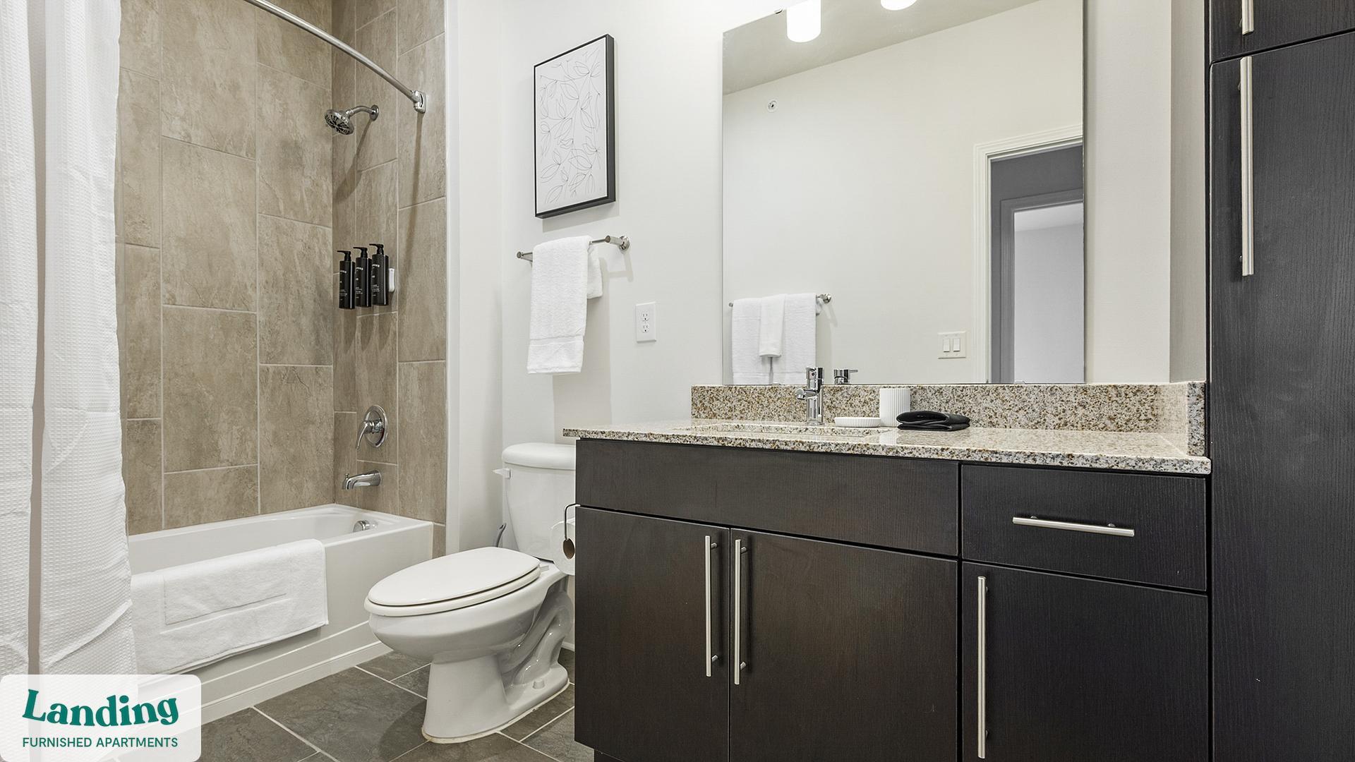 Building Photo - 11010 Northlake Landing Dr