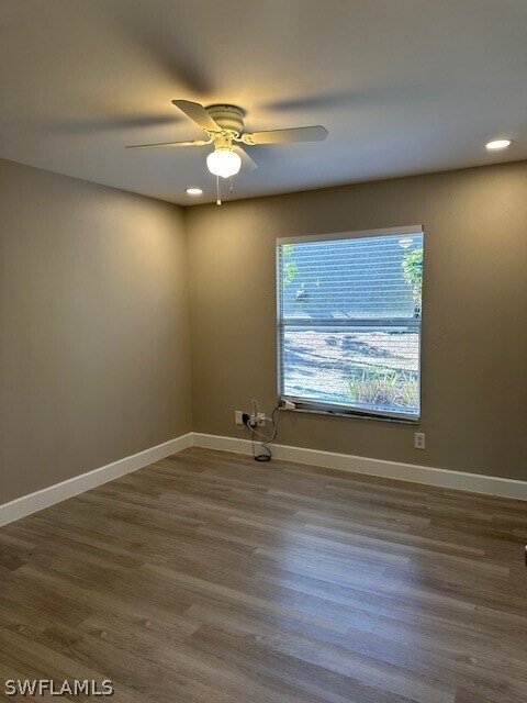 Building Photo - 25168 Pinson Dr