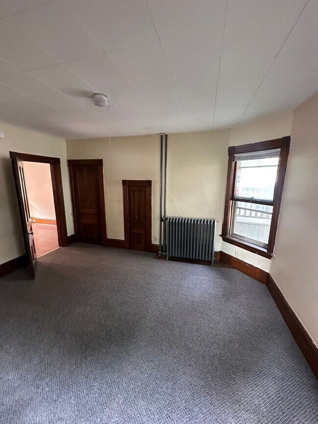 Building Photo - 81-83 Grant Street