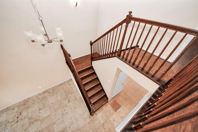 Building Photo - 3009 Beecave Dr