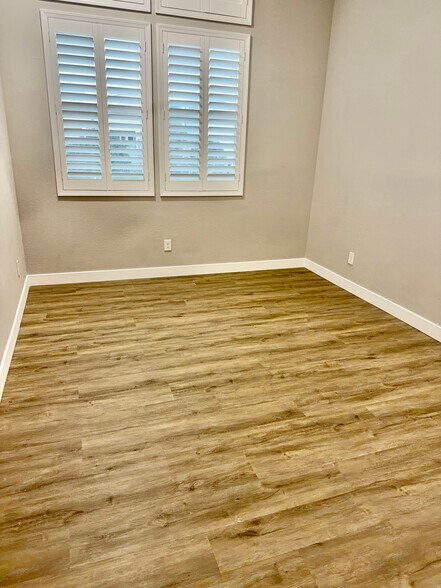 bedroom 2 - 1326 N Zane Dr