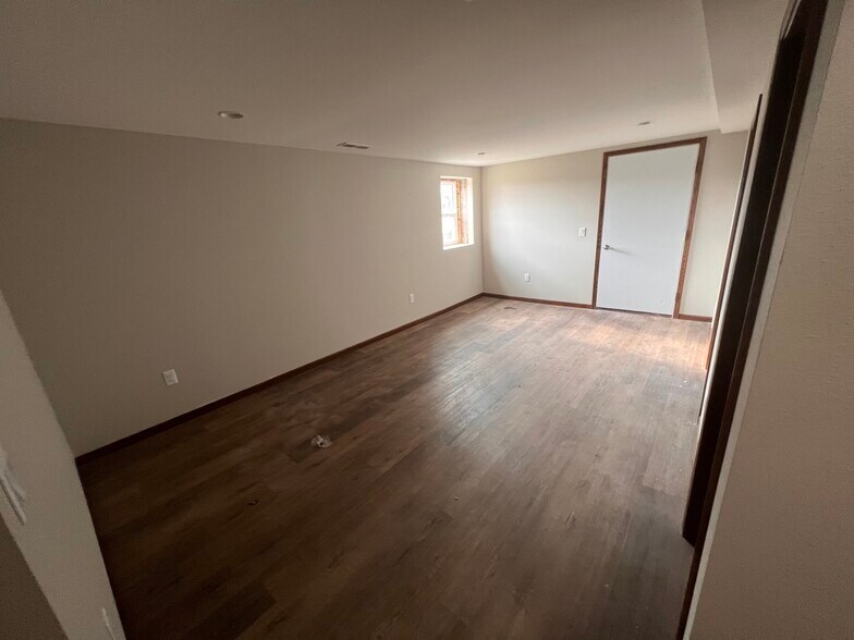 Building Photo - 110 Ridge Dr