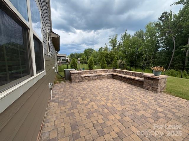 Building Photo - 4025 Hamilton Mill Dr