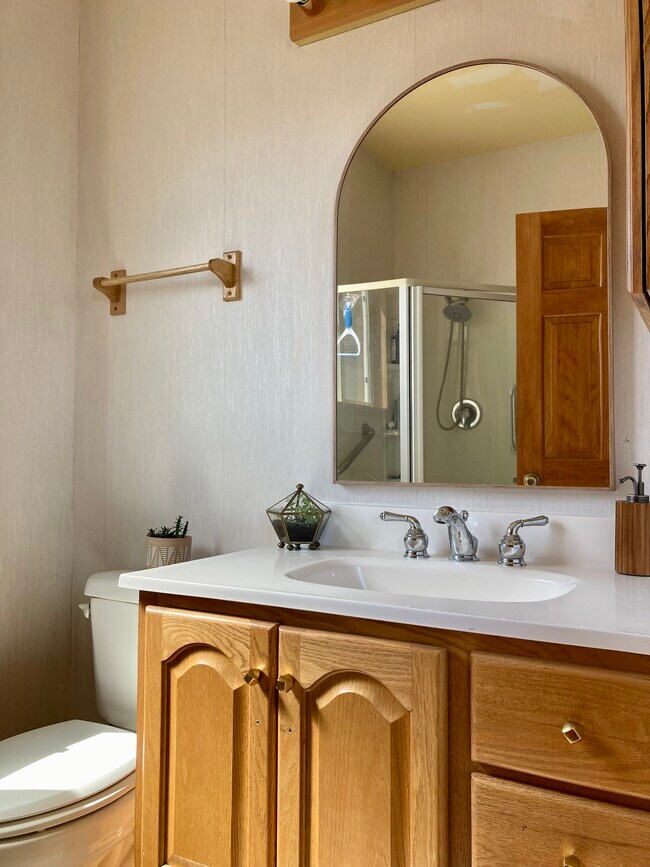 Building Photo - 7750 County Road 111