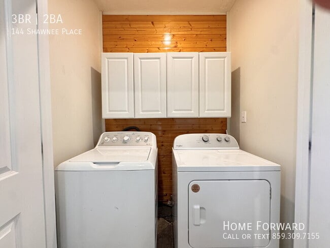 Building Photo - 144 Shawnee Pl