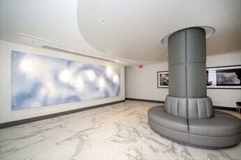 Building Photo - 12-12 Museum Way