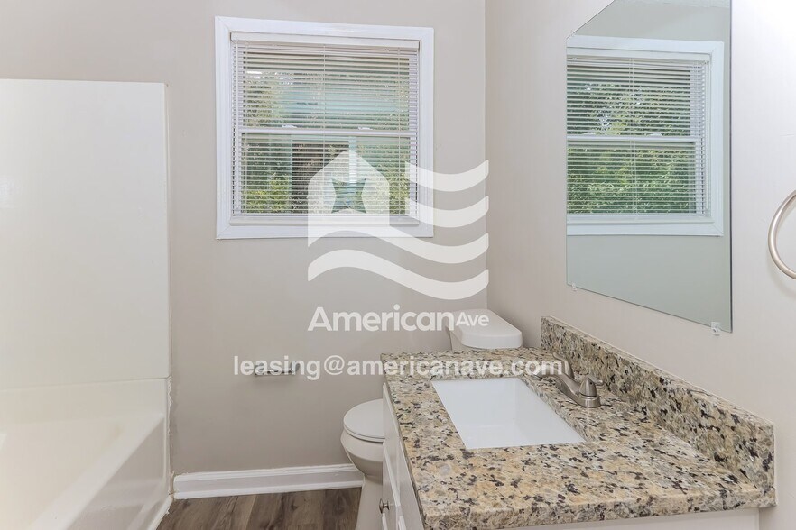 Building Photo - 1030 Winchester Cir