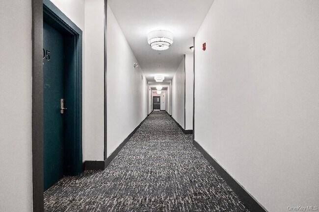 Building Photo - 306 Bluestone Ct