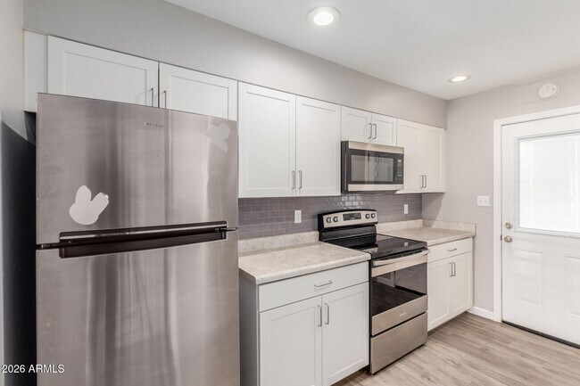 Building Photo - 4530 E Camino Cir