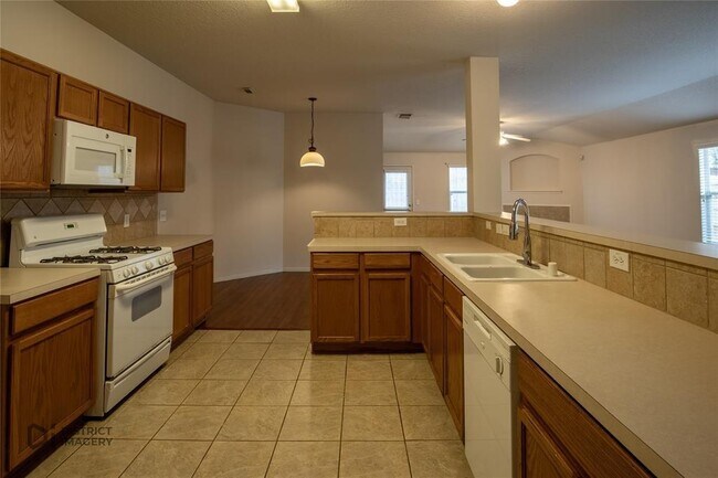 Building Photo - 20311 Cypresswood Glen