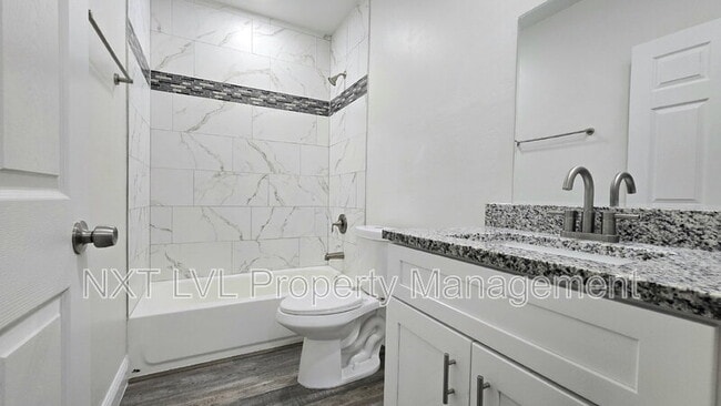 Building Photo - 5050 Jones Dr