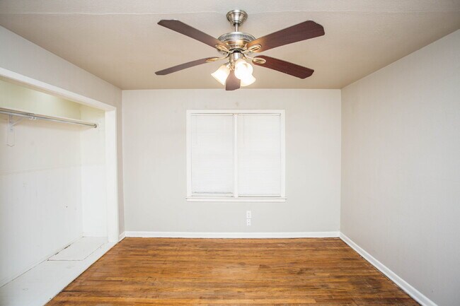 Building Photo - "Charming 4-Bedroom Home with Granite Touches & Gleaming Hardwood Floors in Lubbock!"