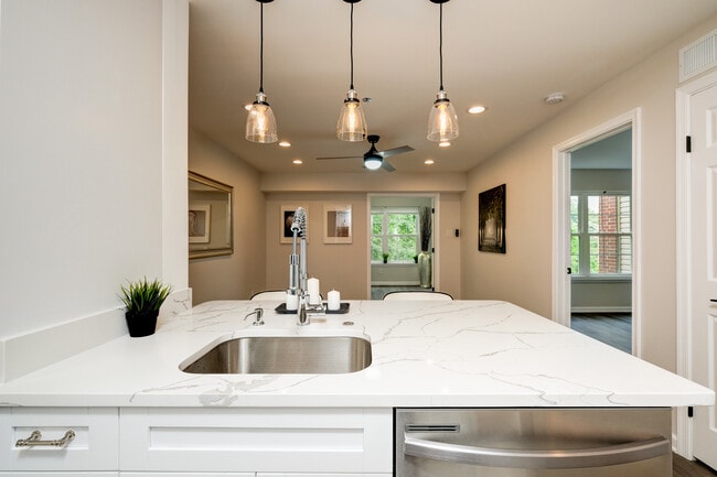 Building Photo - 3315 Wyndham Cir