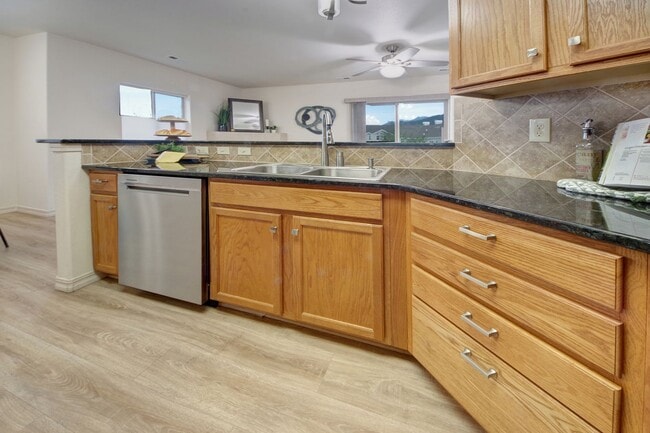 Building Photo - 1675 Little Bear Creek Point