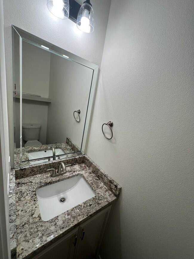 Building Photo - 3927 Brynlee Cir