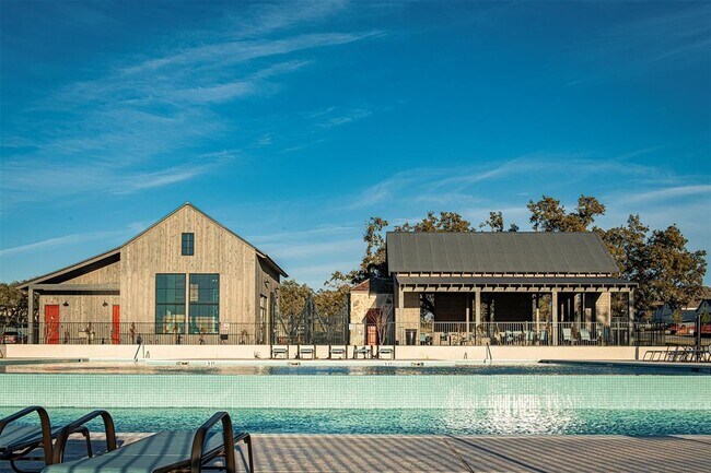 Building Photo - 215 Milam Crk Dr