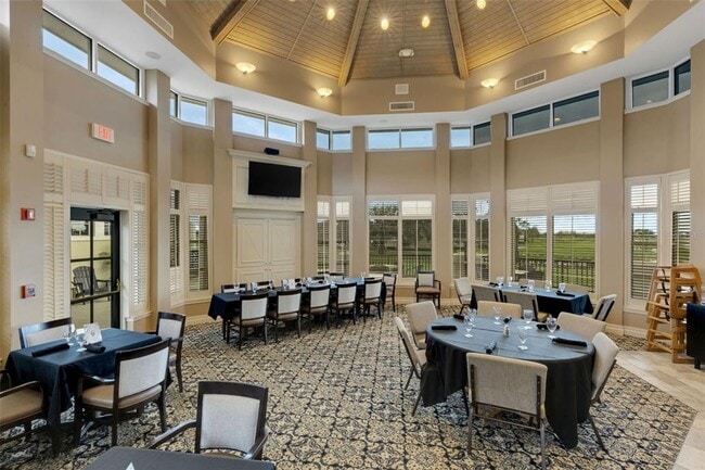 Building Photo - 421 Enclave Pl