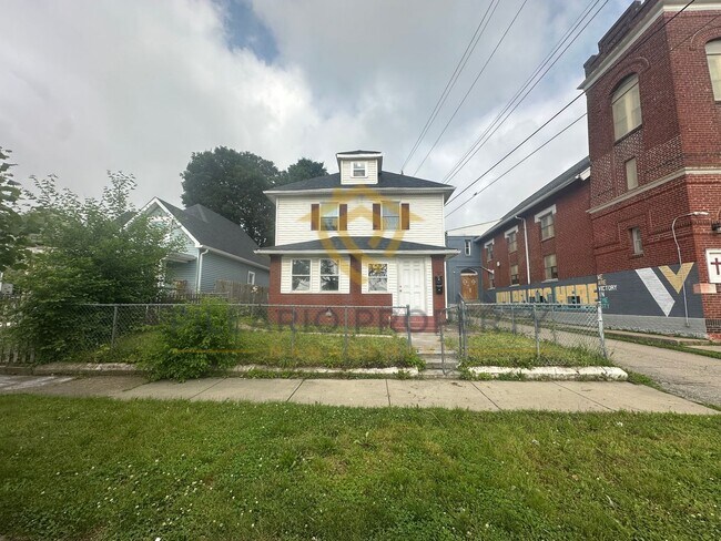Building Photo - 16 N Addison St