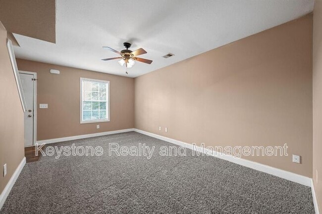 Building Photo - 2296 McCormick Lane