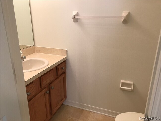 Building Photo - 1626 W Spring Meadow Loop