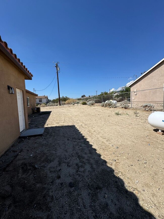 Building Photo - ***New Rental Home***