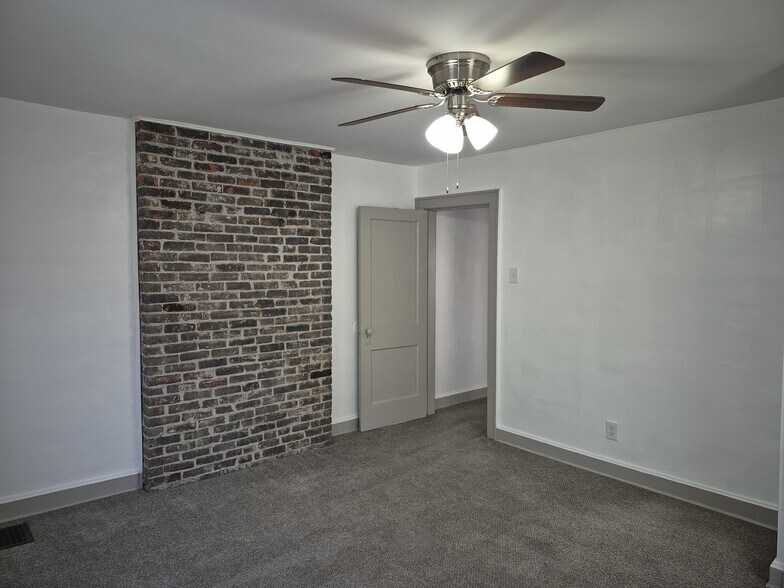 Large Primary Bedroom - 721 Hanford St