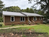 Building Photo - Beautifully Remodeled 4 Bedroom, 2 Bathroom Home for Rent