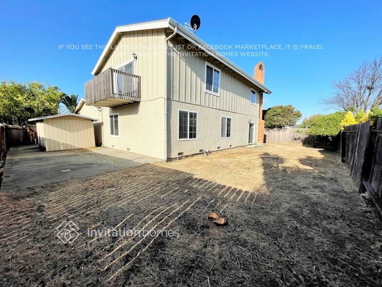Building Photo - 690 Amherst Ct