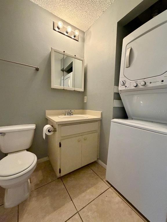 Building Photo - 22726 Gage Loop