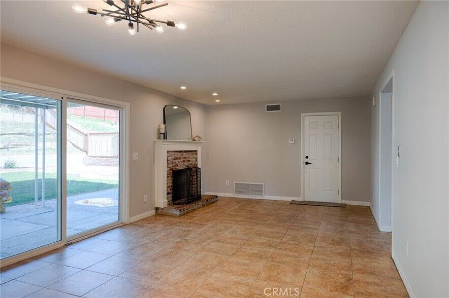 Building Photo - 29433 Abelia Rd