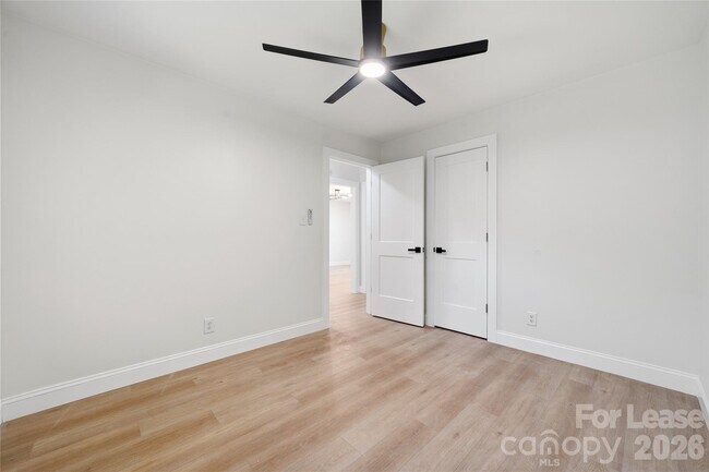 Building Photo - 1320 Anderson St