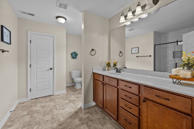 Building Photo - 431 Bald Cypress Ln