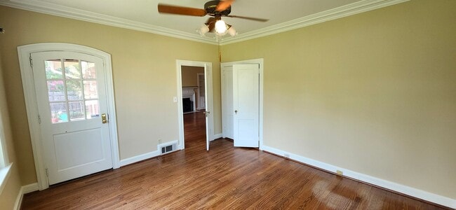 Building Photo - Wonderful home in Overlook!