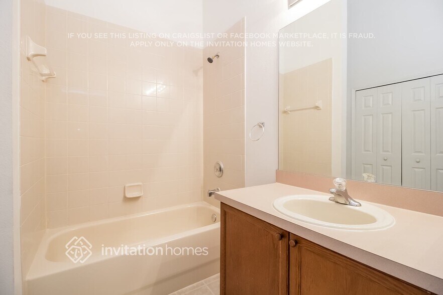 Building Photo - 127 Rose Hill Trail