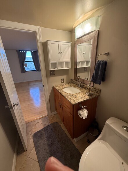 Master Bathroom - 1301 Speer Blvd