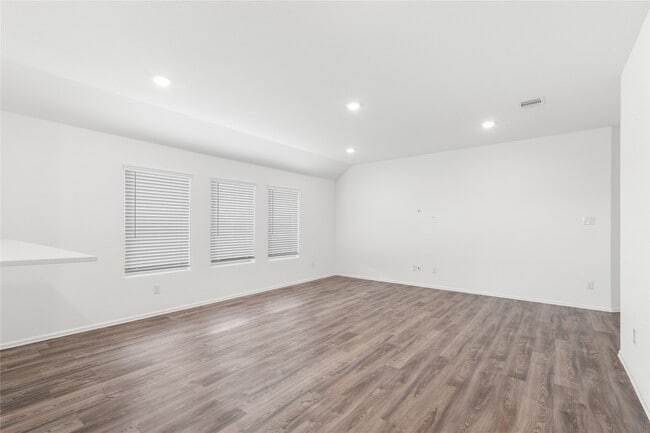 Building Photo - 4302 Penstemon Slate Dr