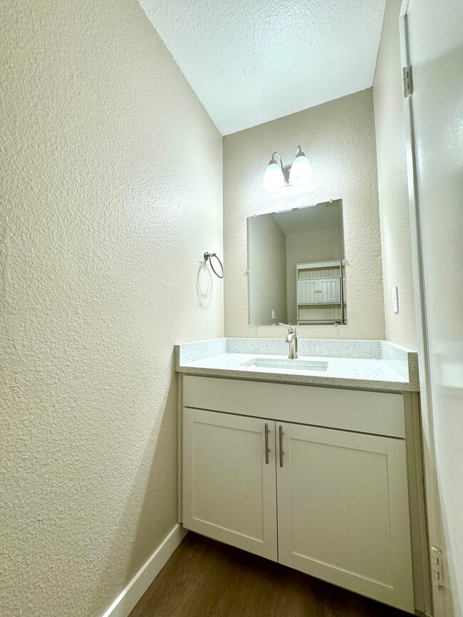 Building Photo - 20924 80th Pl W