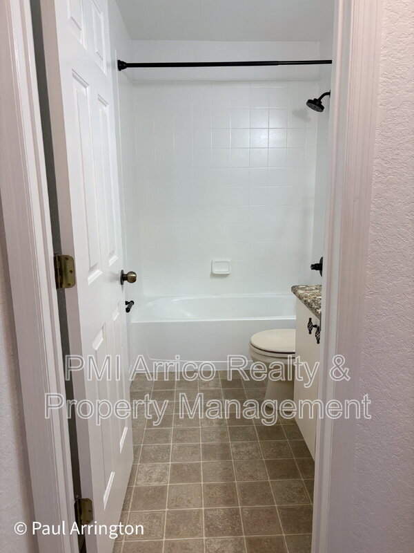 Building Photo - 10922 Winter Crest Dr