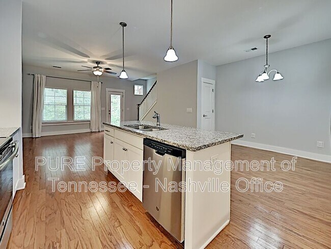 Building Photo - 4050 Gracious Dr