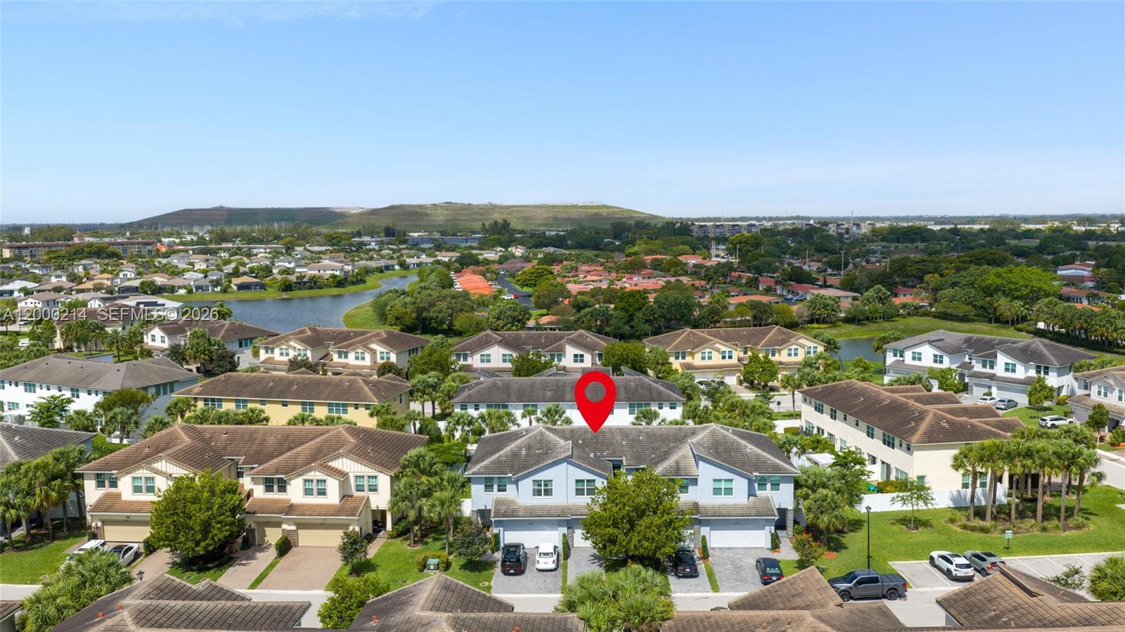 Building Photo - 4349 Veleiros Ave