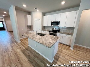 Building Photo - 3719 Newton Bay