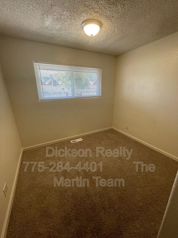 Building Photo - 42 Caliente St