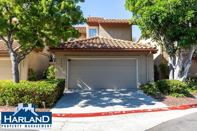 Building Photo - 3882 Creststone Pl