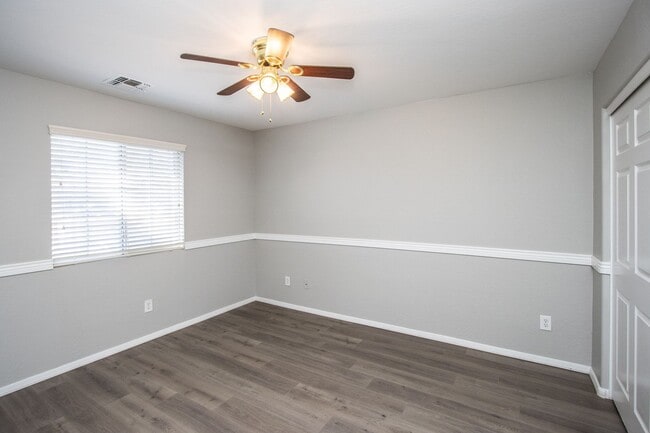 Building Photo - FANTASTIC 4BED/3 BATH SAN TAN HOME in RANCHO BELLA VISTA